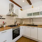 Lichtdurchflutete Mit Alpaka-ranch In Der Naehe, Privatpool, Grillbereich, Waschmaschine *