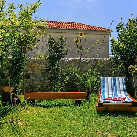 Nyaraló Lichtdurchflutete Mit Alpaka-ranch In Der Naehe, Privatpool, Grillbereich, Waschmaschine *